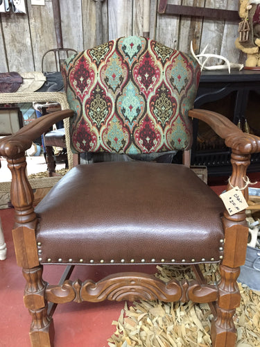 Decorative Wooden/Leather Chair (brown)